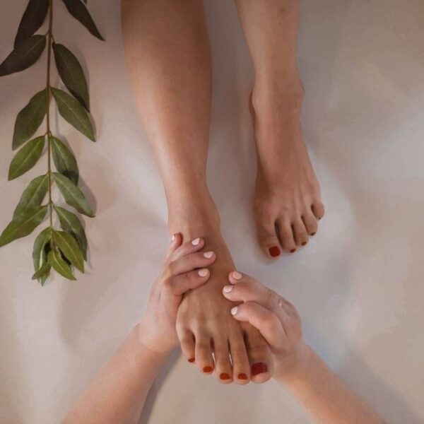 Foot Massage(15 minutes)